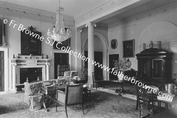 ABBEYLEIX HOUSE  ENTRANCE HALL